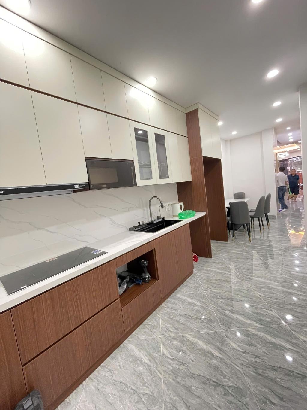 Trung tâm Hoàng Mai phố Nguyễn An Ninh ô tô vào nhà, 65m2 5 tầng thang máy xịn - Ảnh 2